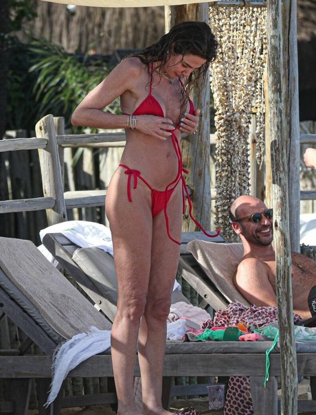 big tits bikini onlyfans hd photo