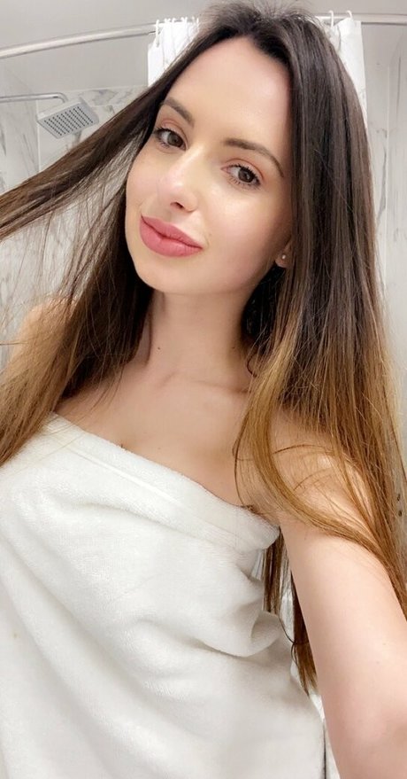 mollymarkova best actress picture