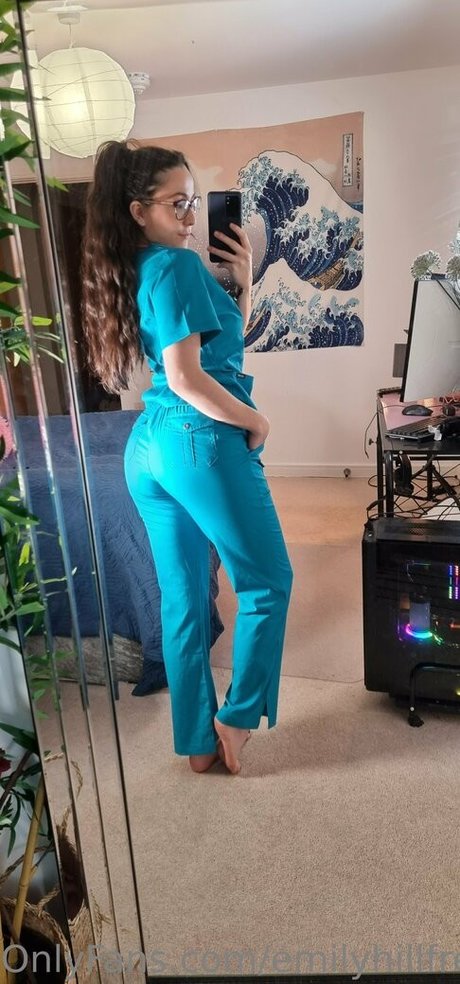 emilyhillfree erotic star archive