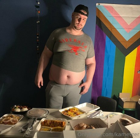 kametzer pornstar hd img