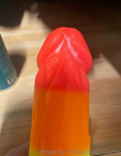 coochielouwho star nudes pictures