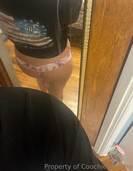 coochielouwho star high quality photo