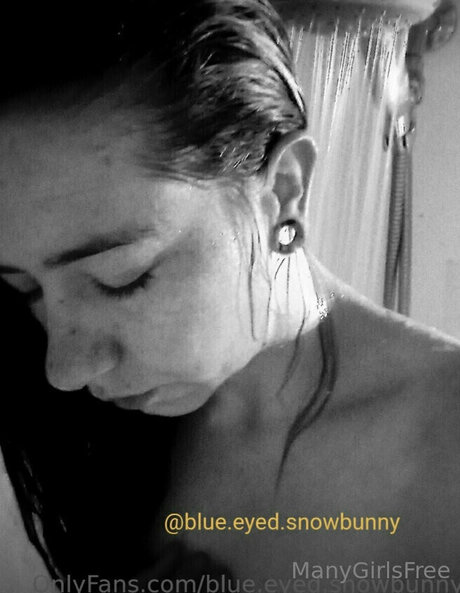 manygirlsfree art pornstar pic