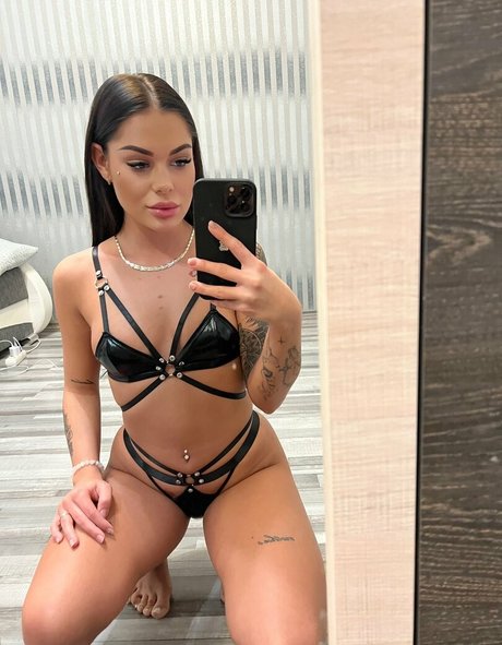 Buczku Lili nudes star archive