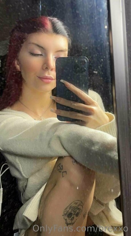 lesbian anal strapon onlyfans adult image