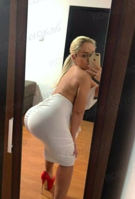 Vivi Cica and Kandur Bandi pornstar hd images