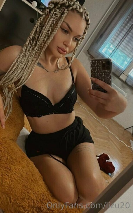 lizu20 star pornographic gallery