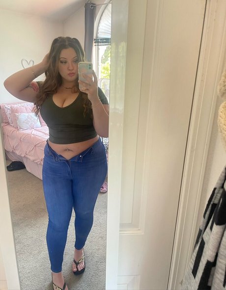 Lilly47 exclusive star images