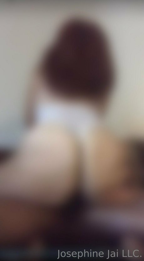 strokeitforher naked star photo