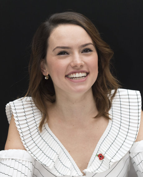 Daisy Ridley model sexy img