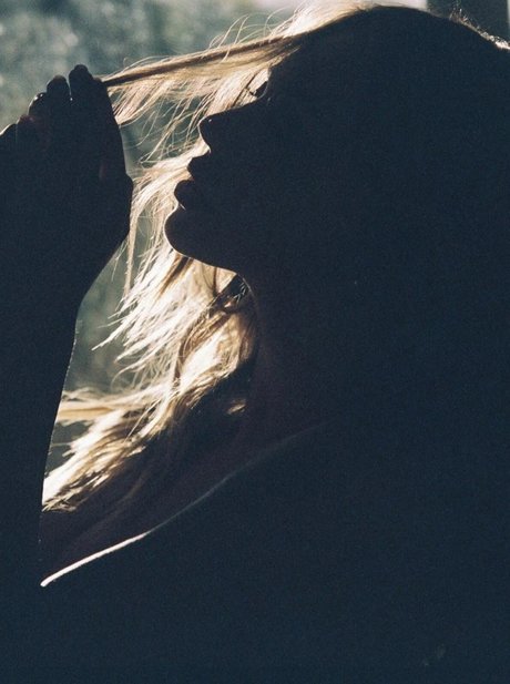 Alexis Ren sex star gallery