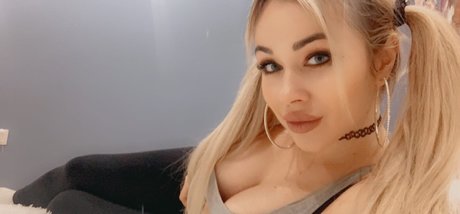 Anna Kostenko pornstar photo