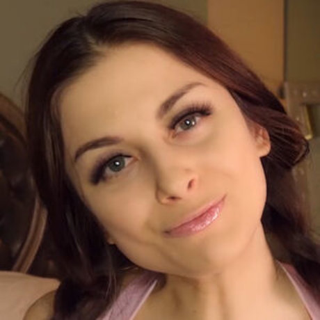 Ellie Idol star exclusive gallery