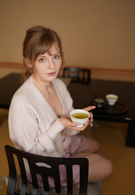 Ella Freya nice pornstar pic