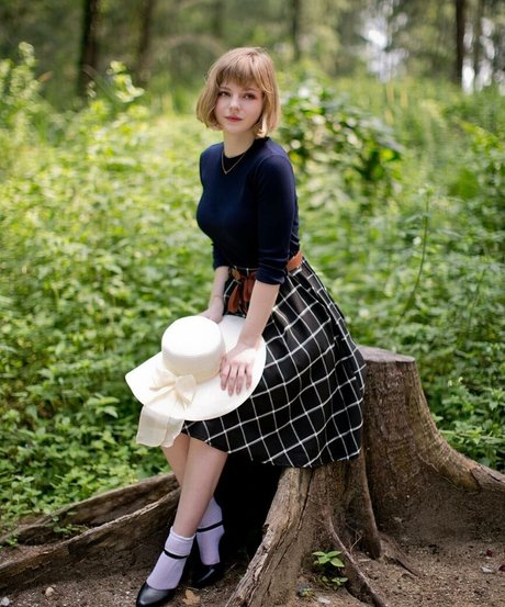 Ella Freya Profile pic