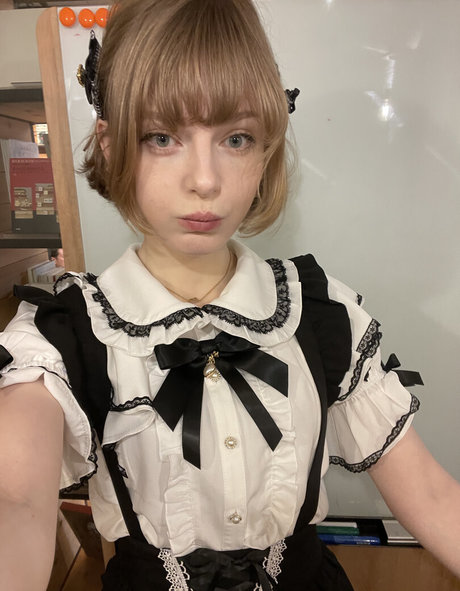 Ella Freya beautiful actress photo