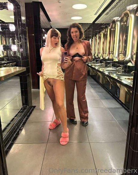 Reed Amber model hot pics