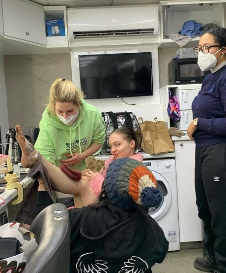 Emma Myers perfect actress photos