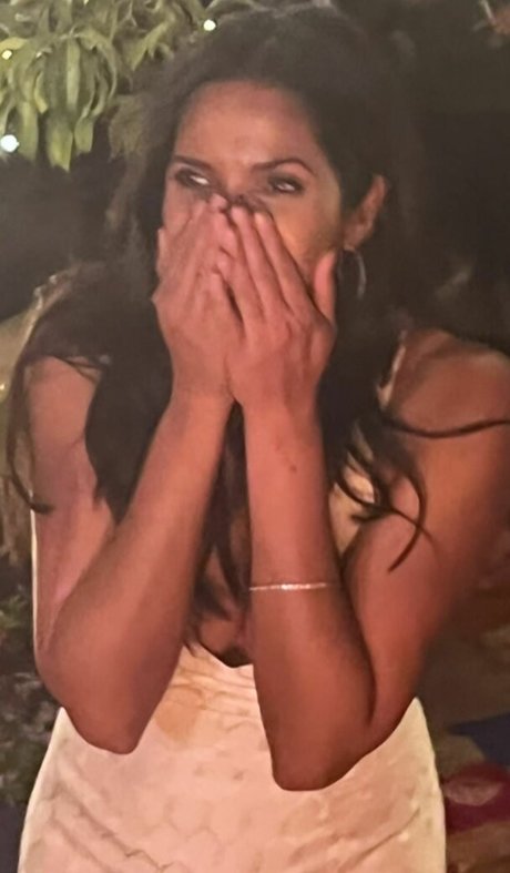 Padma Lakshmi sexy star pic