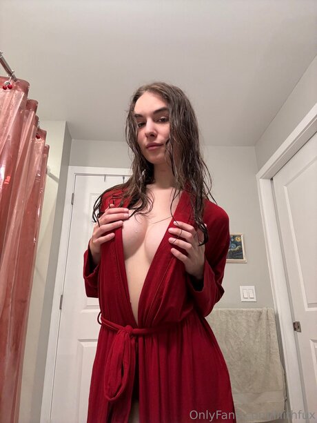 Lilithfux star top pic