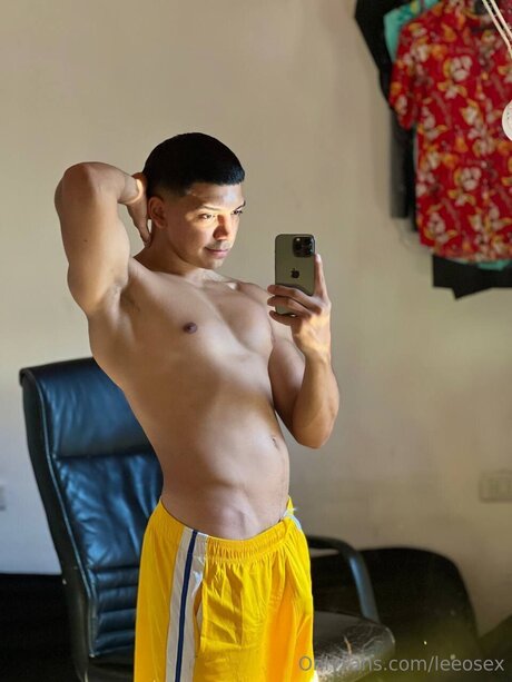 Leeosex nude star images