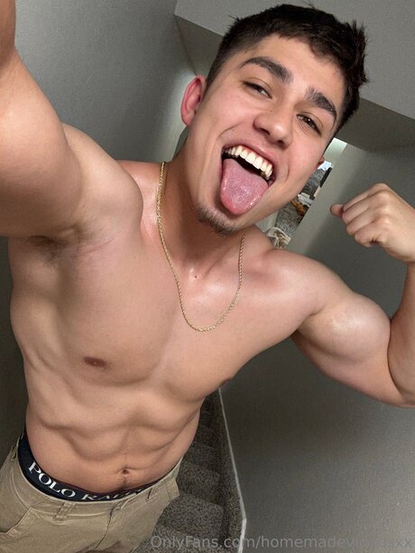 Homemadevideosxx naked actress archive