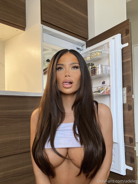 Adele grisoni top model images