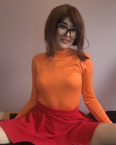 Lia SEXT ME erotic star gallery