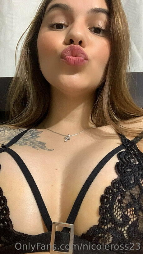 nicole ross 23 porn actress picture