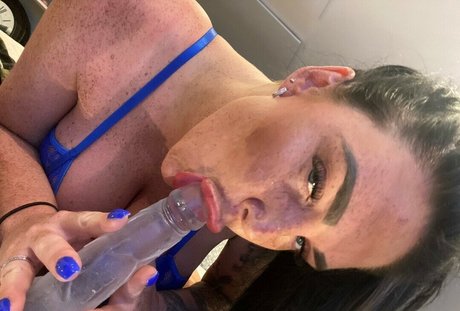 Emma Leigh beautiful actress photos