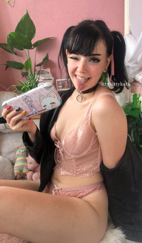 FeyaFern pretty pornstar pics