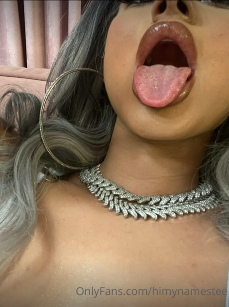 Himynamestee model high quality pic