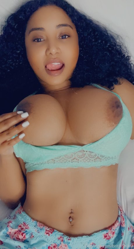 thai ladyboy onlyfans sexy naked photos