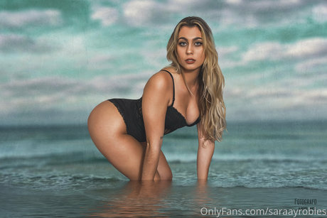 Saray Robles sex model photo