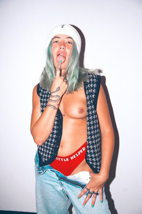 Faith Irving star pics