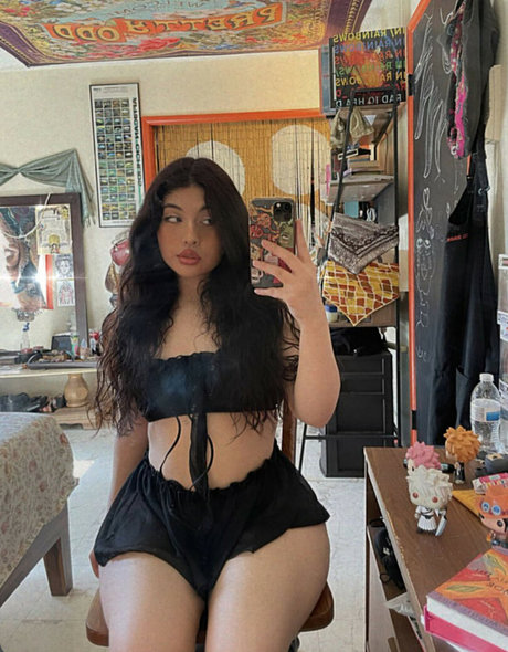 vindigoo adult star photos