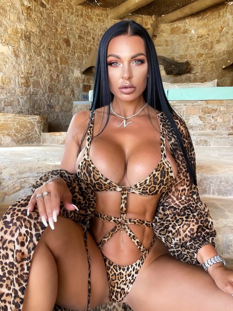 Nadine Kerastas pretty star pictures