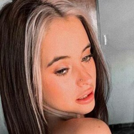 Carito Muller exclusive model images