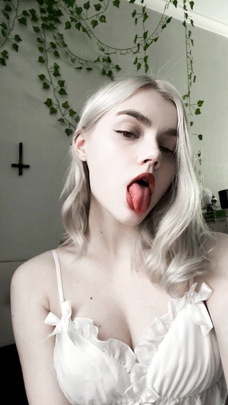 shower threesome onlyfans naked archive