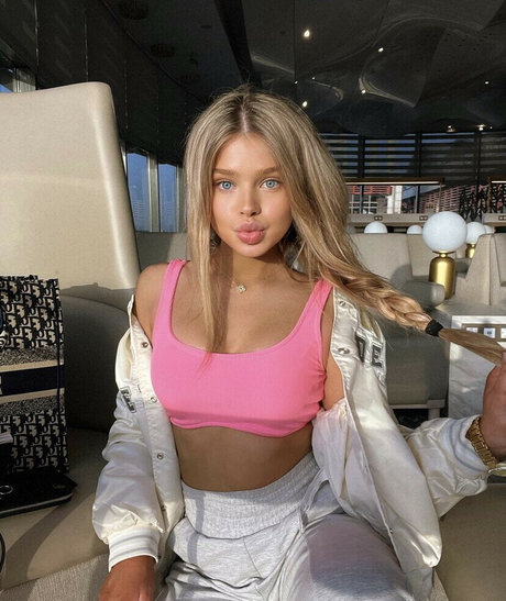 Zolotovaver naked star photo