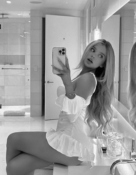 pawg xxx onlyfans xxx photos