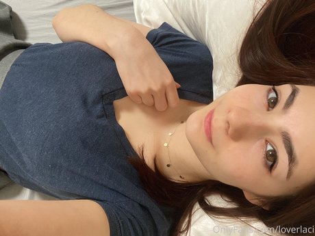 LoverLaci Profile pic