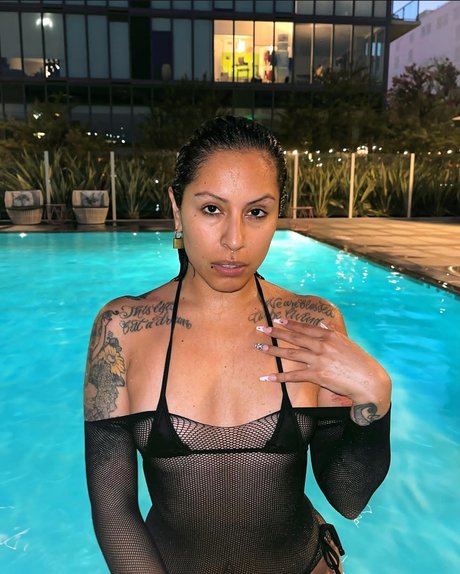 Reverie love pornstar pics