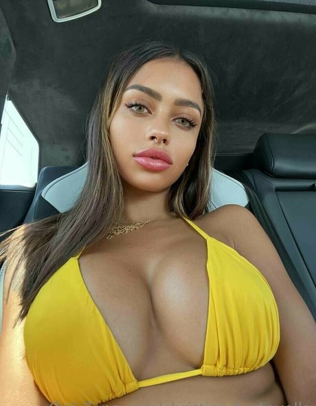 Christina Bertevello exclusive actress pics