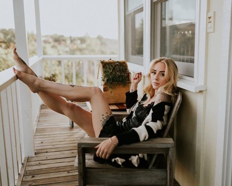 Alysha Nett top actress image