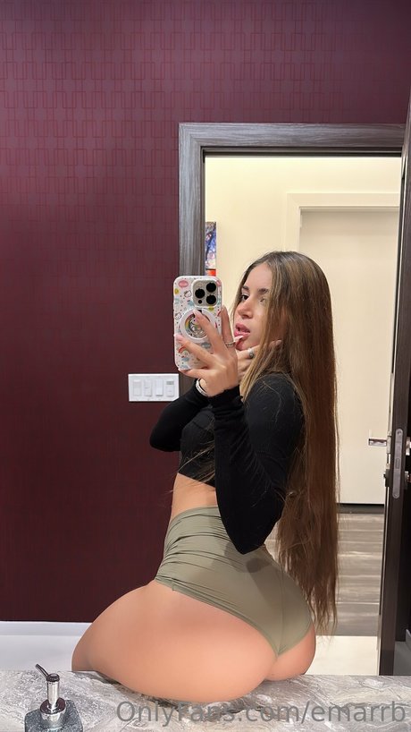 Emarr B pornstar galleries