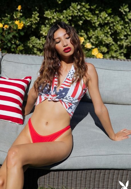 Dominique Lobito erotic model pic