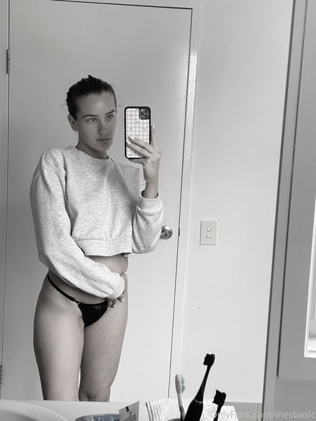 czech teen onlyfans adult photo