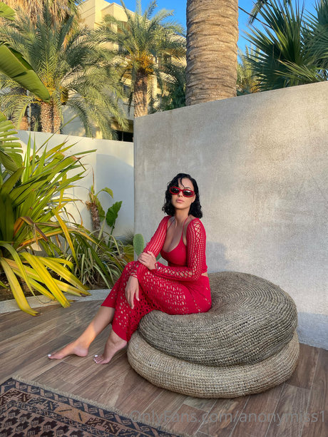 anonymiss1 star nudes archive