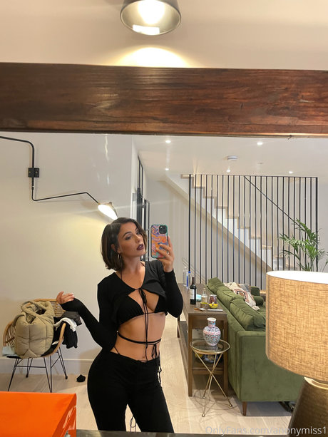 anonymiss1 pornographic star photos